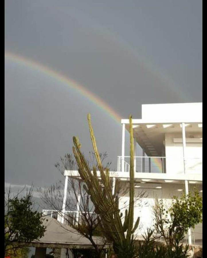Epipleon Suites Agioi Apostoloi  Esterno foto