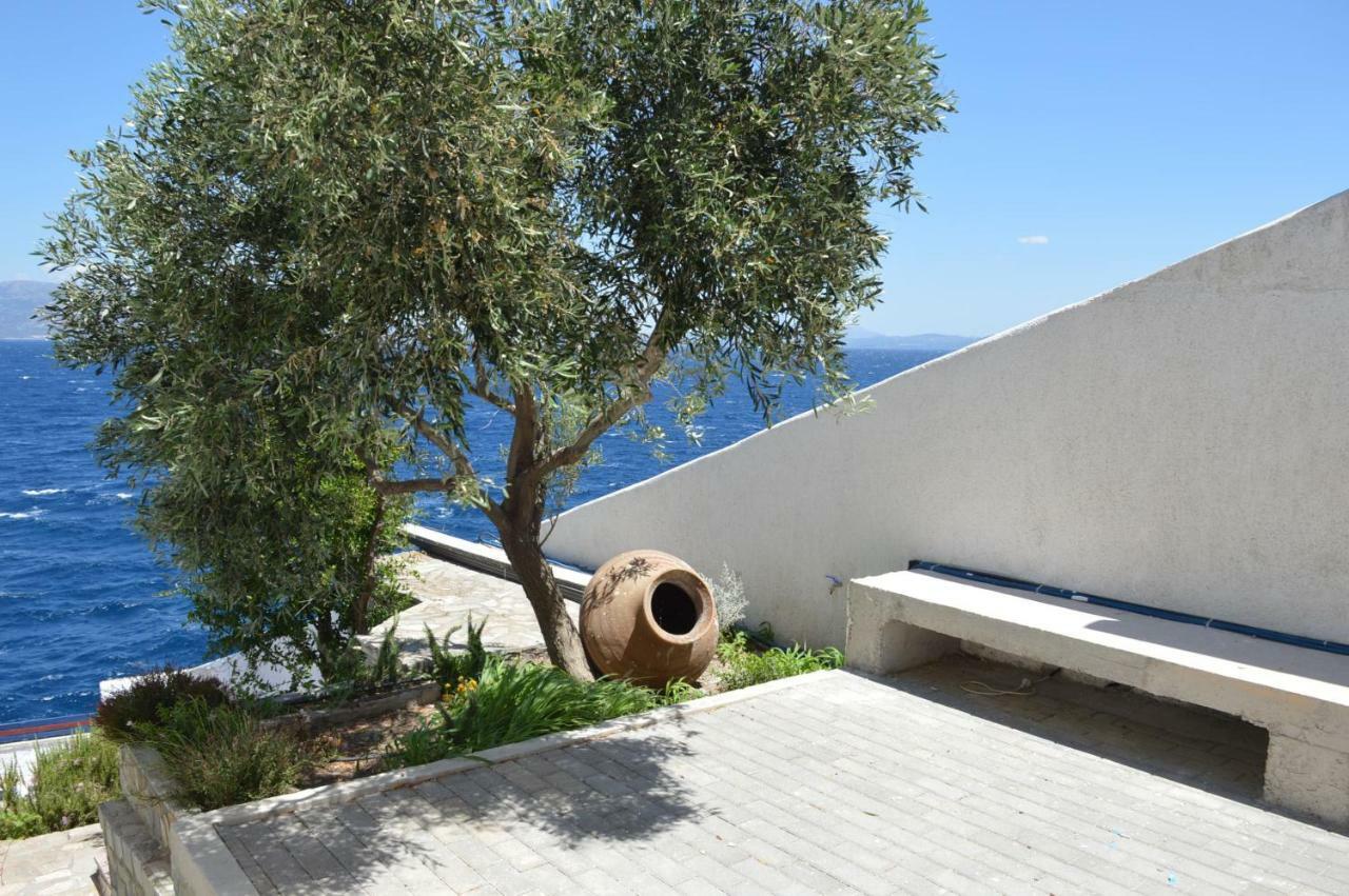 Epipleon Suites Agioi Apostoloi  Esterno foto