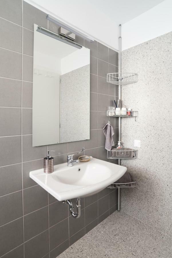 Epipleon Suites Agioi Apostoloi  Esterno foto
