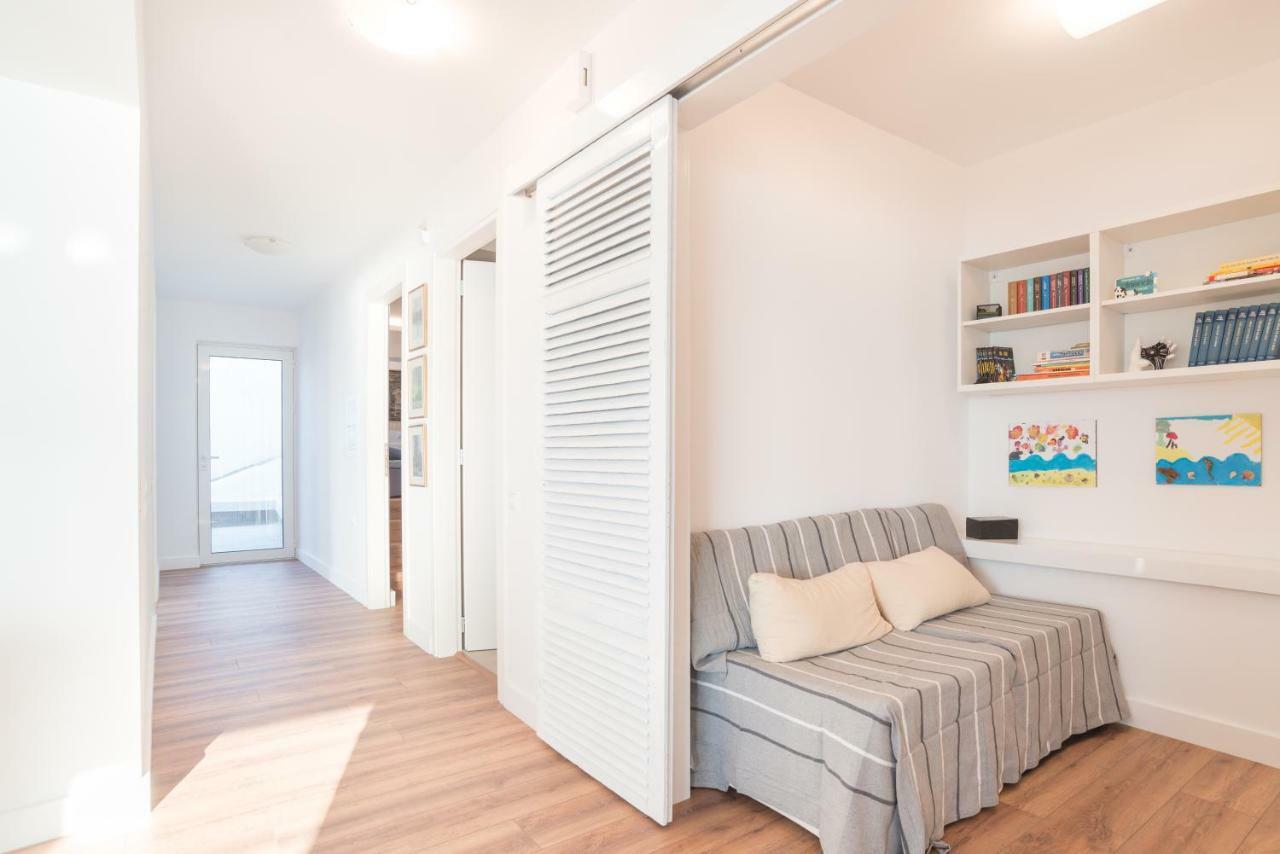 Epipleon Suites Agioi Apostoloi  Esterno foto