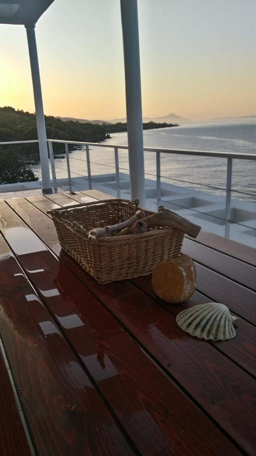 Epipleon Suites Agioi Apostoloi  Esterno foto